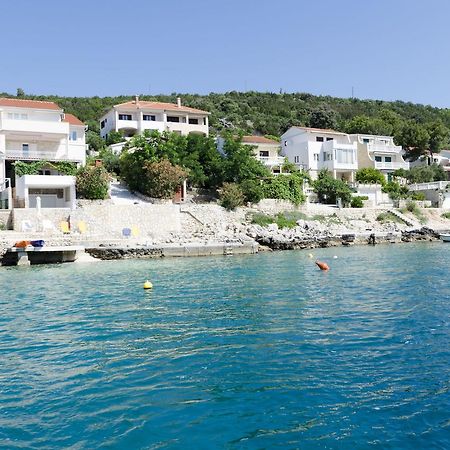 Apartments Ante Vinisce Exterior photo